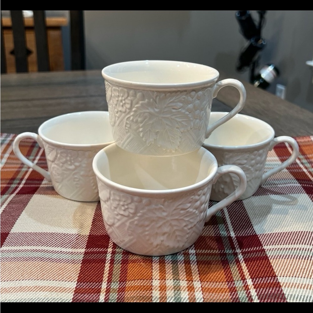 Mikasa White Embossed Porcelain Mugs - Set of 4